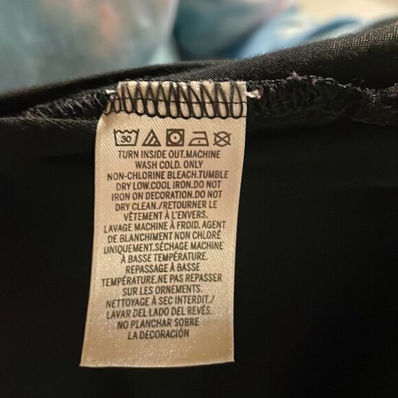 Pink Victoria’s Secret women’s black Super soft black top size S - Picture 7 of 7